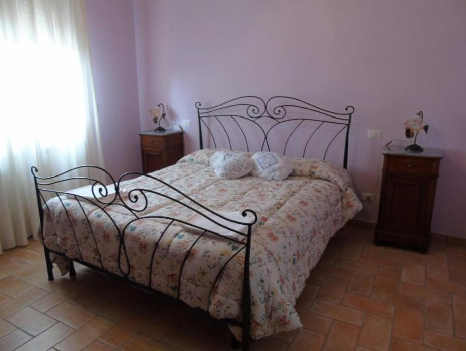 Agriturismo Camera Rosa Todi Exterior photo